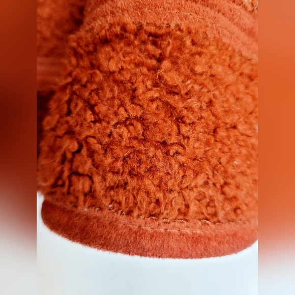 County Clothing Co Canada Faux Suede Sherpa Jacket Full Zip Terracotta Large - Picture 9 of 16